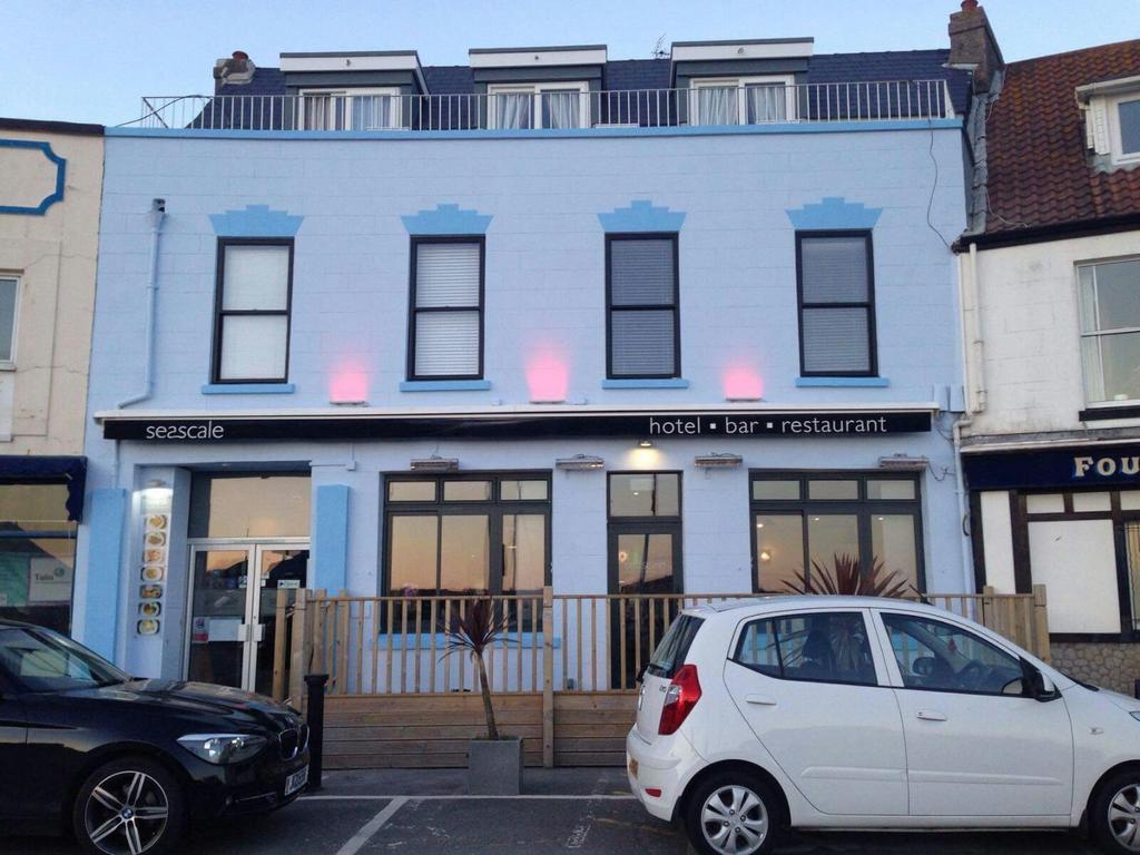 Seascale Hotel & Restaurant Gorey Buitenkant foto